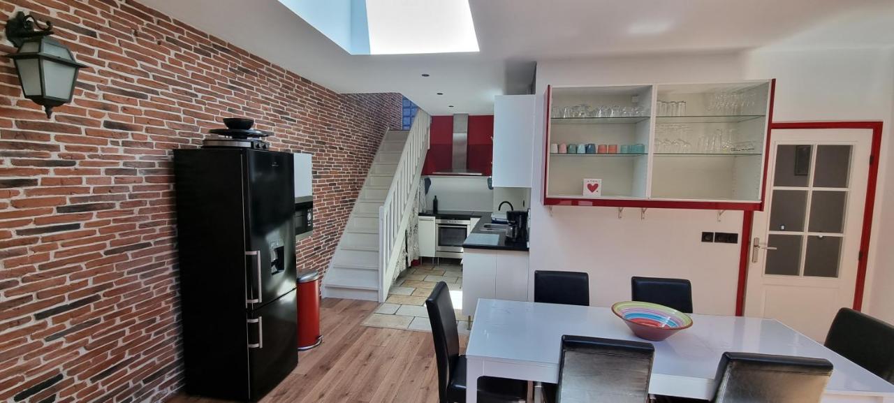 Loft 80m2 en plein cœur de la vieille ville 3 étoiles Toulon Extérieur photo